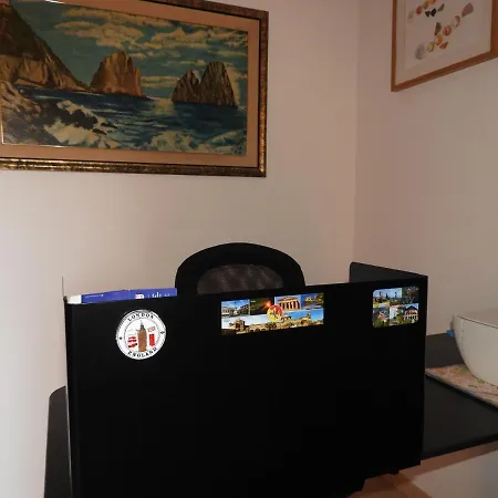 Oda ve Kahvaltı Isola 3*