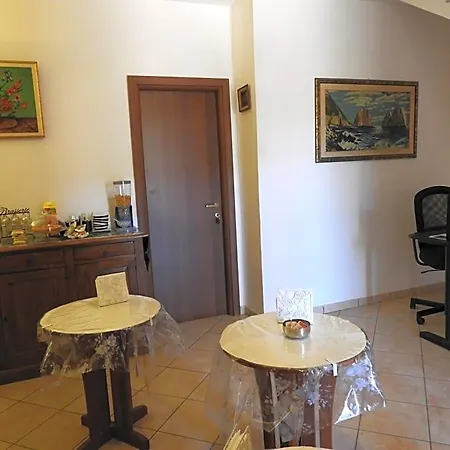 Isola Bed & Breakfast